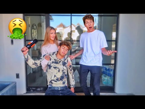 DRUNK PRANK ON MY FRIENDS!!