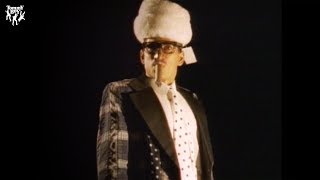 Digital Underground - The Humpty Dance (Music Video) [Explicit]