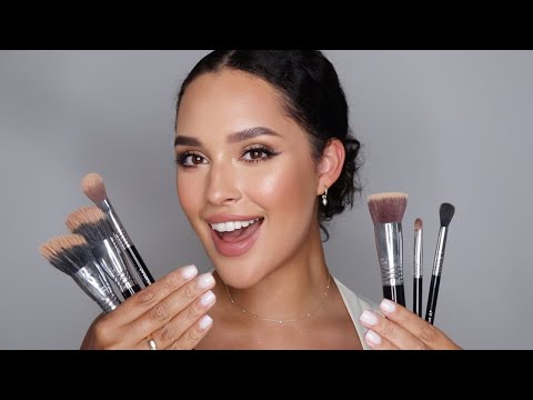 most essential makeup brushes