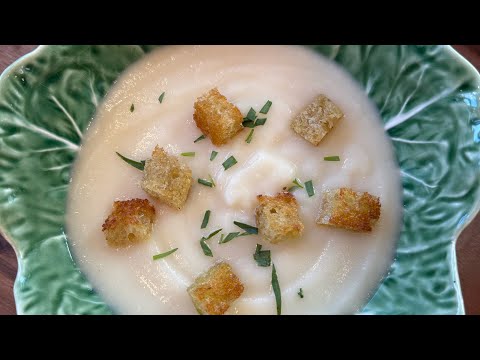 Celeriac and Apple Pureed Soup