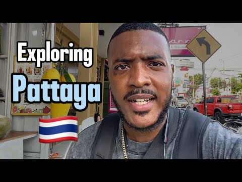 Exploring Pattaya 🇹🇭 on a Motorbike | Unofficial City Tour