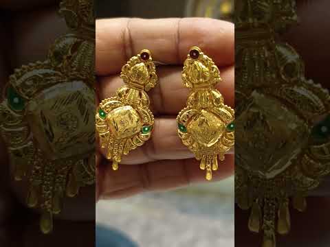 Earrings 22ct#earrings #goldjewellerydesigns #youtubeshorts #goldaccessories #viralvideo