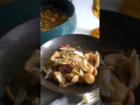 Cabbage & Sausage Orecchiette — full recipe on my site 🍀 #vegan #plantbased #recipe #foodblogger