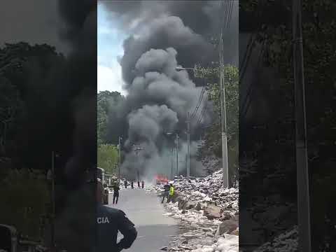 VIDEO Reportan incendio en Cerro Patacón 2 17 p m @lucas Aguirre m