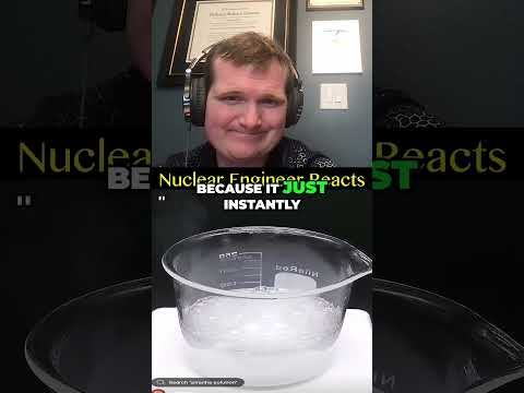 Vaporizing Paper in Scary Piranha Solution - Nuclear Engineer Reacts to NileRed