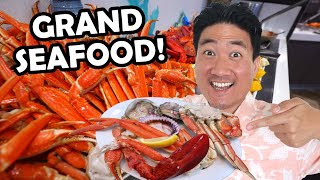 UNLIMITED LOBSTERS & CRAB LEGS at LA's Best Seafood Brunch Buffet!