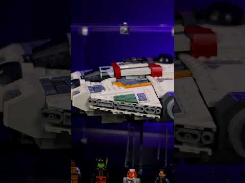 This LEGO Star Wars Display Is AWESOME