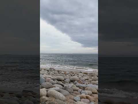 The Sky Teaching Me Yin & Yang Harmony 🖤🤍 #ocean #waves #yinyang #balance #harmony