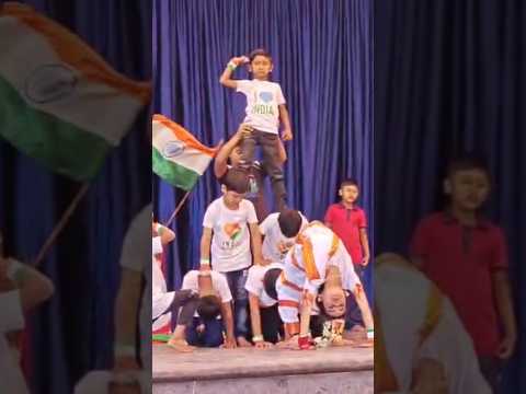 Maa tuze salam 🇮🇳#uniqueideas #republicday #school #dancevideo #bestdance #jayho#deshbhakti