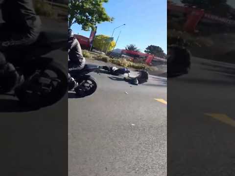 Rider Crashes While Doing A Wheelie | @JC-Rides #motorcycle #wheelie #crash