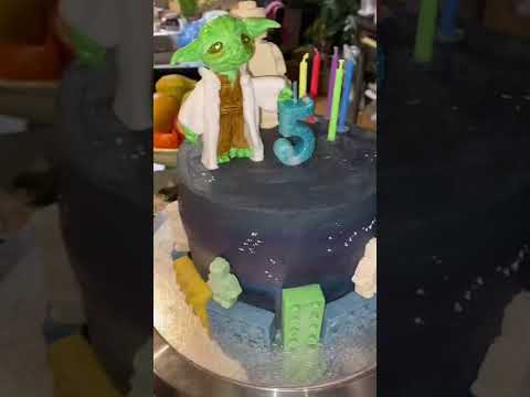 Lego Starwars Master Yoda / Birthday cake