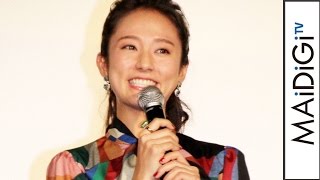 木村文乃、木村多江と華やかな装い　そろってスリットから美脚すらり　映画「RANMARU 神の舌を持つ男」スペシャルセレモニー