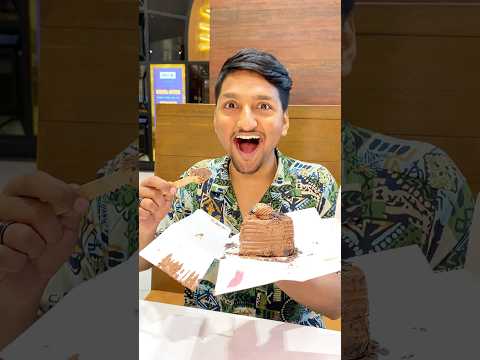 Rs 30 Vs Rs 300 Pastry! | Cheap Vs Expensive Dessert 😋 #shorts #vlog #fever19digital