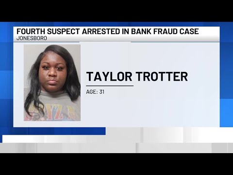 Woman accused of cashing fraudulent checks