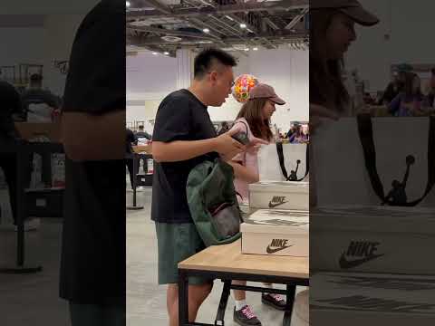 Sneaker Con Singapore Had The Heat 🔥 #fyp #shorts #viralvideo #viralshort #viralvideos #viralreels