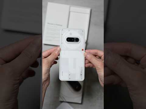 Nothing Phone (3a) in White Unboxing!