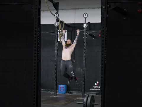 Tall man muscle ups feeling good