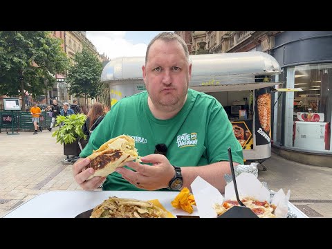 Eating Street Food in the STREET!