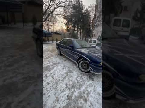 Дрифт по льду БМВ М5 Е34 . BMW M5 E34 Drift in Snow