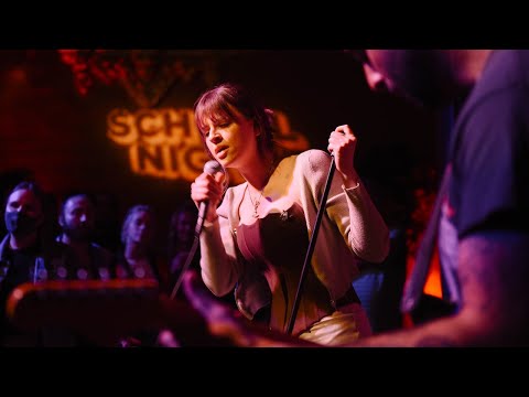 Marisa Maino - never having sex again | School Night Concert (Live at Bardot)