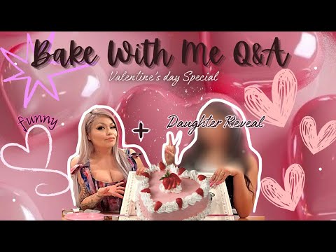 Bake With me / Q&A | Daughter Reveal 😱|