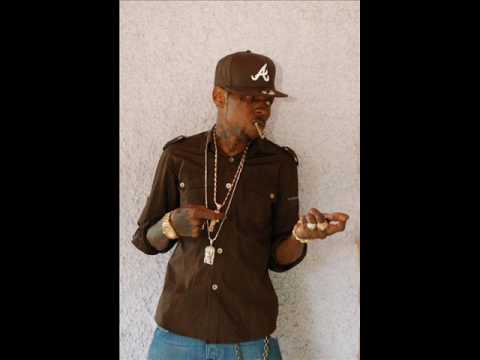 Vybz Kartel - Get Gun Shot (Alliance Diss) (Boxing Day Riddim)