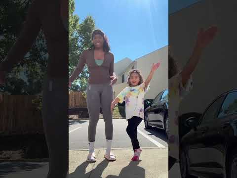 #funnyclips #sister #3generations #mom #grandma #beauty #funny #dancing #melanin #blackgirlmagic